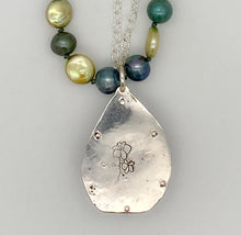 Load image into Gallery viewer, Pearl and labradorite necklace
