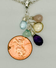 Load image into Gallery viewer, Semi-precious gemstone necklace
