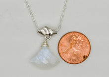 Load image into Gallery viewer, Rainbow moonstone and Thai silver necklace
