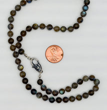 Load image into Gallery viewer, Labradorite necklace
