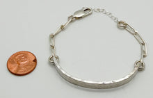 Load image into Gallery viewer, Silver bracelet
