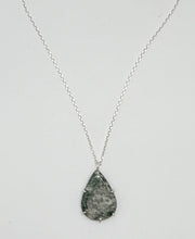 Load image into Gallery viewer, Moss agate necklace
