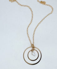 Load image into Gallery viewer, Rainbow moonstone and gold necklace
