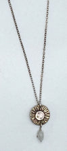 Load image into Gallery viewer, Moonstone necklace
