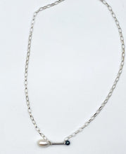 Load image into Gallery viewer, Pearl necklace
