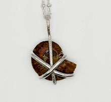 Load image into Gallery viewer, Ammonite necklace
