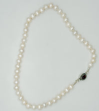 Load image into Gallery viewer, Pearl and garnet necklace
