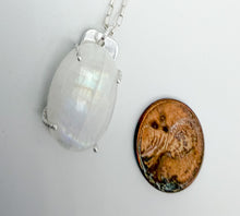Load image into Gallery viewer, Rainbow moonstone and silver necklace
