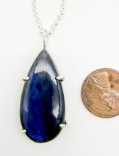 Load image into Gallery viewer, Labradorite and silver necklace
