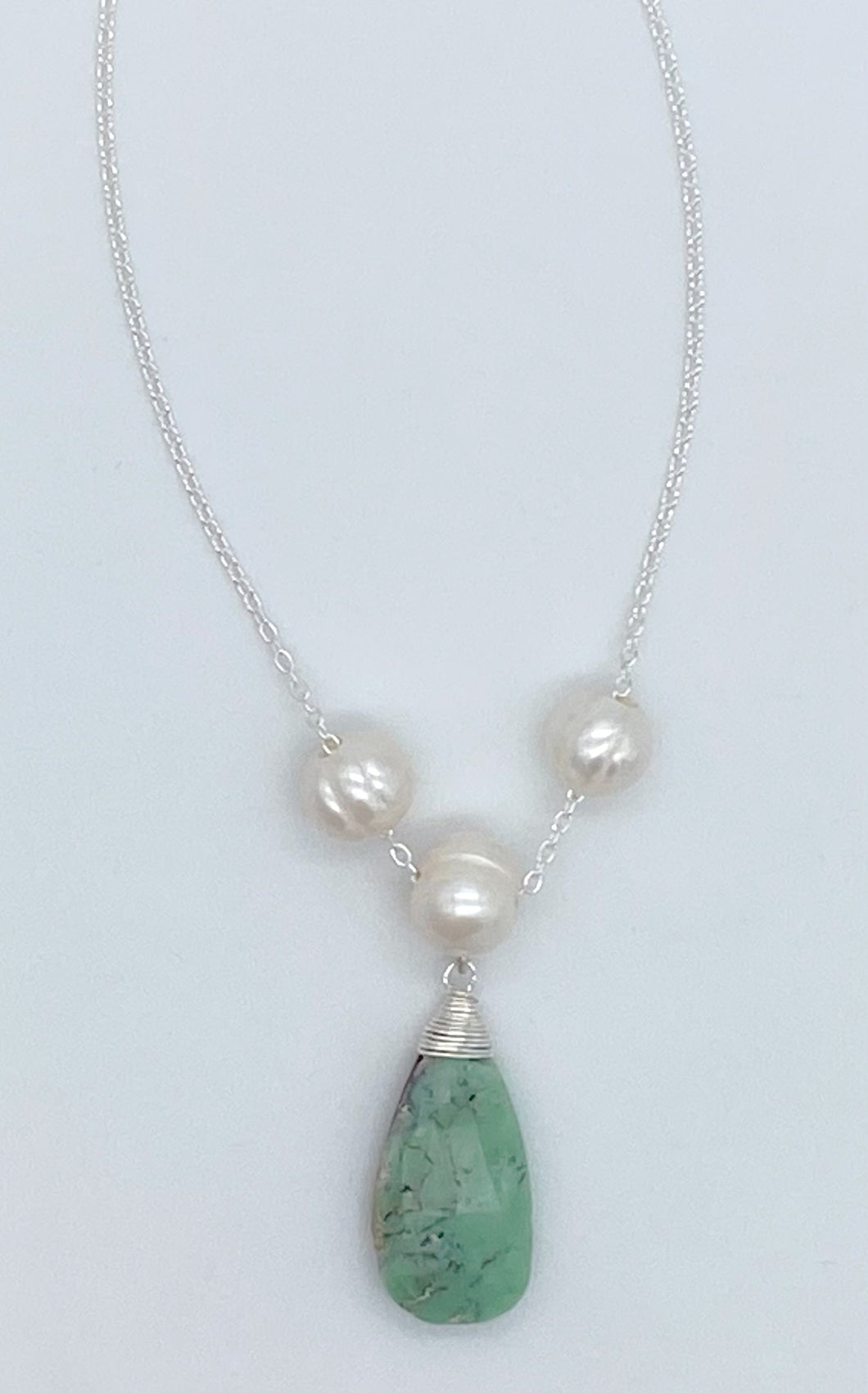 Pearl and  chrysophrase necklace