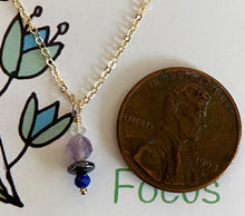 Load image into Gallery viewer, Focus necklace in gold
