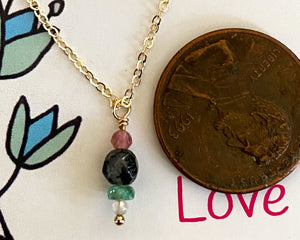 Love necklace in gold